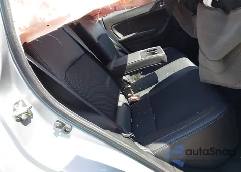 2018 Subaru Forester 2.5I Premium из США, поврежденный, VIN JF2SJAGC6JH563781